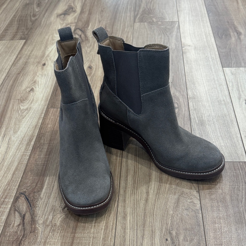 Crown Vintage Charcoal Suede Ankle Boots